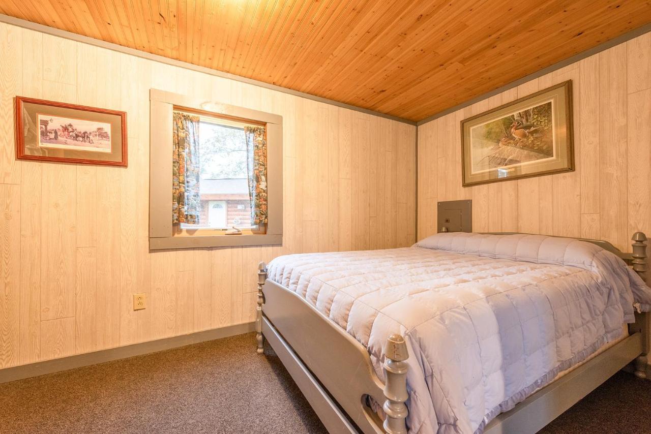 Spur Of The Moment Ranch Hotel Mountain Екстериор снимка