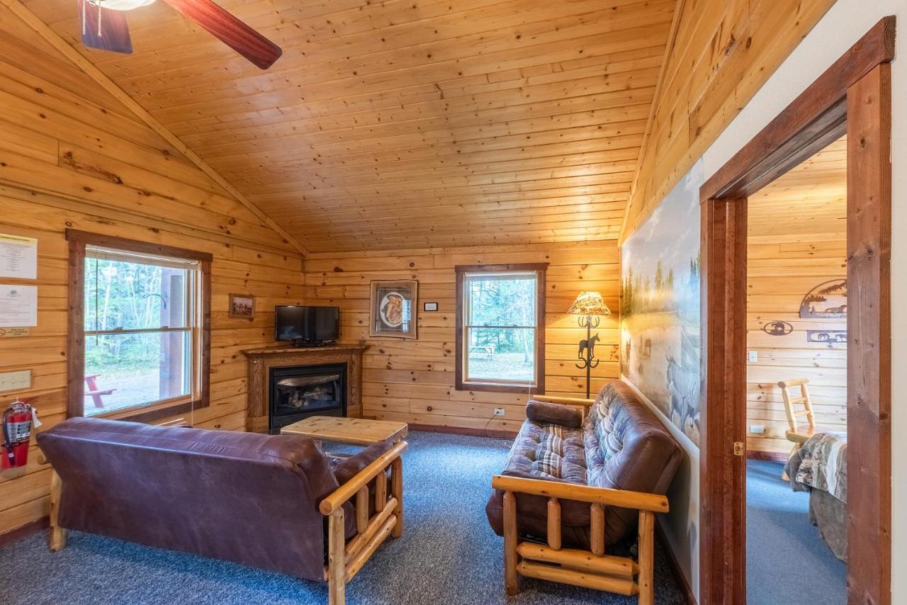 Spur Of The Moment Ranch Hotel Mountain Екстериор снимка